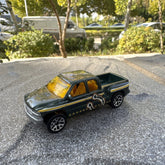 1:64 Chevrolet Colorado Pickup Truck Military Green Alloy Diecast Car Boy gift 07FC0E-D4 - KOEEK
