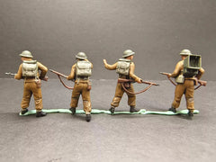 1/72 Scale WWII British Recon Team 4PCS Painted Soldiers Model No Stand Base 07FC0E-D4 - KOEEK