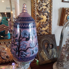 ANTHROPOLOGIE ANA ROSE & OUD GLASS CANDLE LARGE 21.65 OZ ~ 68 HOUR BURN TIME ANTHROPOLOGIE - KOEEK