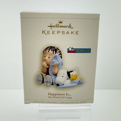 2006 Hallmark Keepsake Peanuts Linus Snoopy "Happiness is" Christmas Ornament HALLMARK - KOEEK