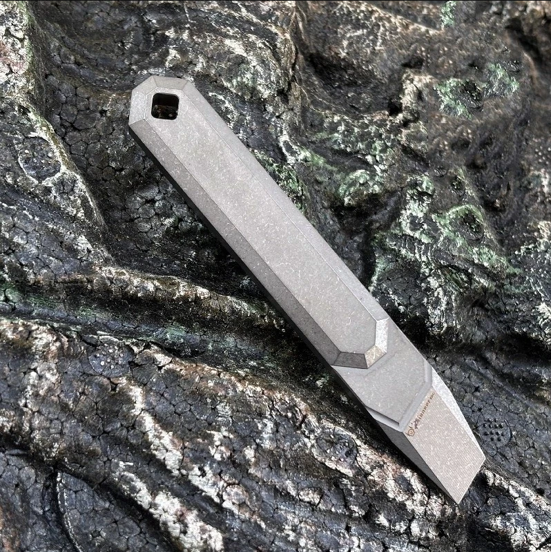 Titanium Alloy Pry Bar Crowbar EDC Pocket Outdoor Multi Tools Portable Keychain 07FC0E-D4 - KOEEK