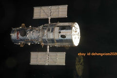 1/72 Scale Hubble Space Telescope HST Static Model Painted Product Toy 07FC0E-D4 - KOEEK
