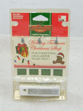 ! 2006 LEMAX COVENTRY COVE HOLIDAY TREASURES LIGHTED BILLBOARD SIGN LEMAX - KOEEK