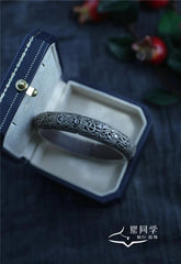 Women Palace Style Retro Distressed Hollow Buckle Floral Bracelet 07FC0E-D4 - KOEEK