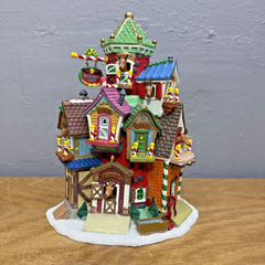 2007 Lemax Village Collection 75543 Lighted Reindeer Loft Christmas Village LEMAX - KOEEK