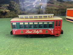 LIONEL 6-28418 CHRISTMAS TROLLEY, O GAUGE, INTERIOR LIGHTING, LIONEL - KOEEK
