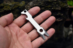 Titanium Alloy Pry Bar Crowbar Wrench Opener Keychain Outdoor Multi Tools EDC 07FC0E-D4 - KOEEK