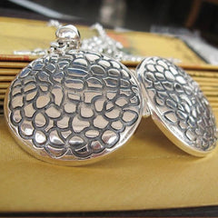 French Handmade Photo Box Pendant Openable Necklace 07FC0E-D4 - KOEEK