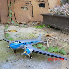 Hand-Made Douglas DC-3 Airliner Wind-up Tin Toy Decoration Adult Collection 07FC0E-D4 - KOEEK