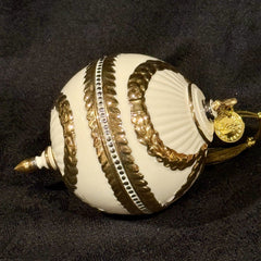 LENOX 2011 Annual Christmas Holiday Ball Ornament Porcelain Gold Garland MINT LENOX - KOEEK
