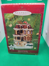 2001 Hallmark "Up On The Housetop" Light Up Ornament HALLMARK - KOEEK