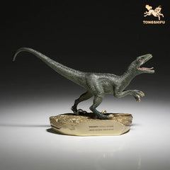 Official 1:20 Velociraptor Blue Brass Statue Figure Dinosaur Model Desktop Decor 07FC0E-D4 - KOEEK