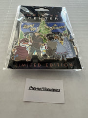 Disney DEC Light Up the Season Frozen Anna Elsa Olaf LE 250 pin DISNEY - KOEEK