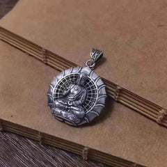 Vintage Tathagata Buddha Pendant Female Amulet Necklace Hollow Bodhisattva 07FC0E-D4 - KOEEK