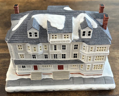 Hawthorne Rockwell's Christmas in Stockbridge "The Red Lion Inn" w/ Light Kit HAWTHORNE - KOEEK