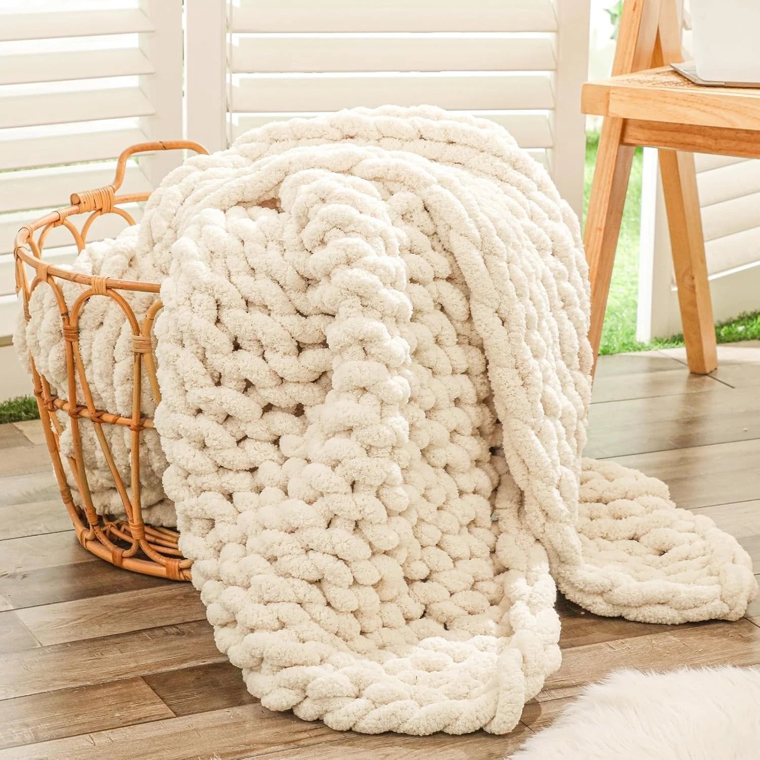 Chunky Knit Throw Blanket for Couch, 40x60 inches, Hand Knitted 07FC0E-D4 - KOEEK