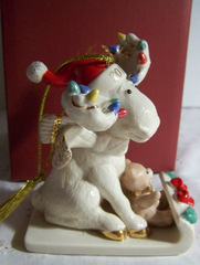 LENOX 2011 Merry Moosecapades Ceramic Christmas Ornament LENOX - KOEEK