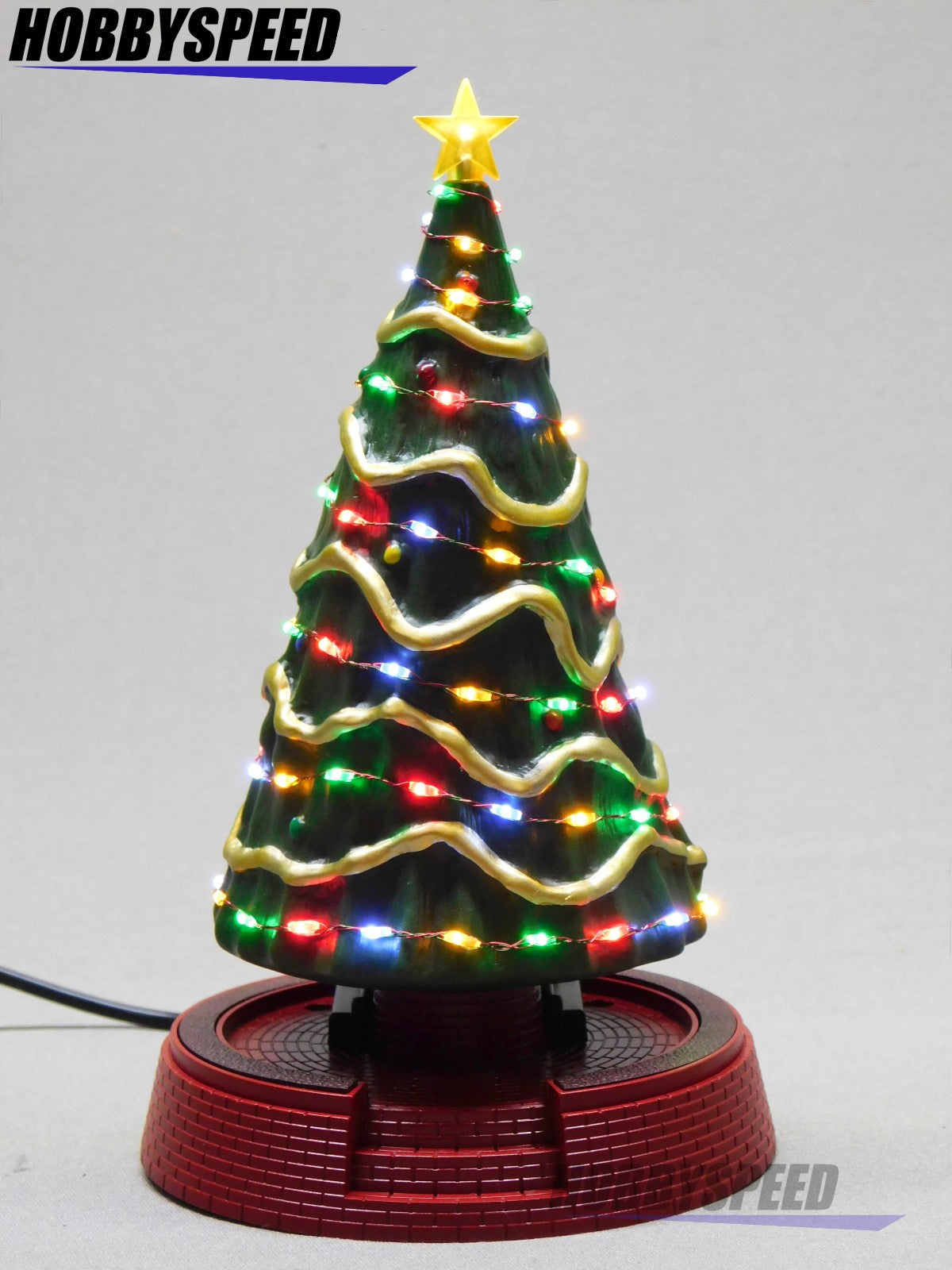 MTH RAILKING TOWN SQUARE CHRISTMAS TREE W/LED CHRISTMAS LIGHTS O GAUGE 30-11096 MTH - KOEEK