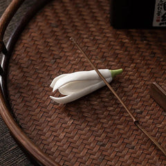 5.5cm Ceramic Hand-kneaded Magnolia Flower Tea Pet Tea Rack Pen Holder Ornament 07FC0E-D4 - KOEEK
