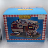 Lemax 2018 Summer Trailer Porcelain Lighted Display USA 4th Of July Patriotic LEMAX - KOEEK