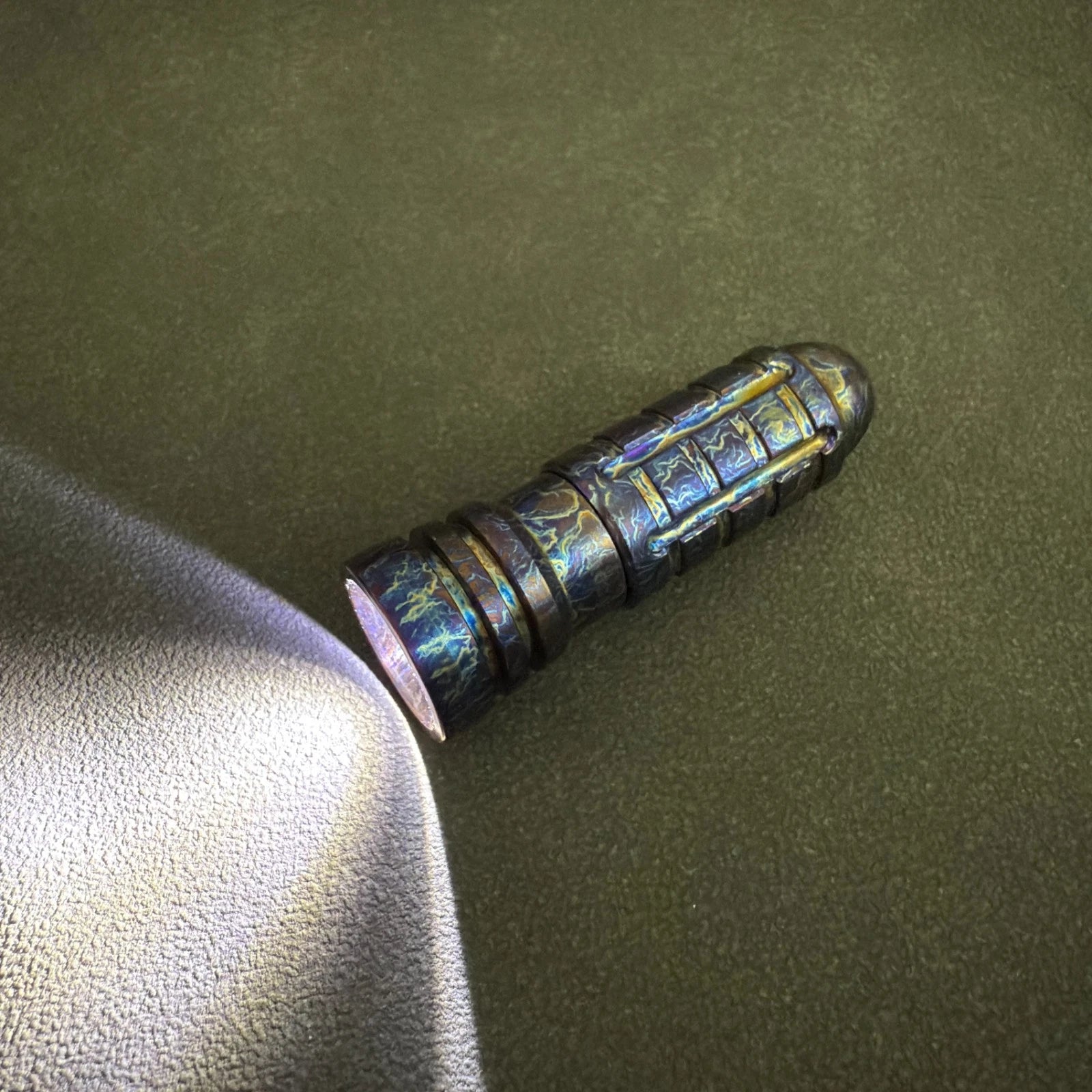Titanium EDC Outdoor Portable Keychain Mini Flashlight - colorful 07FC0E-D4 - KOEEK