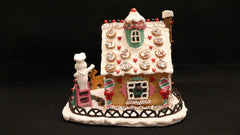Danbury Mint Pillsbury Doughboy Christmas Cottage 1998 with Light Kit DANBURY MINT - KOEEK