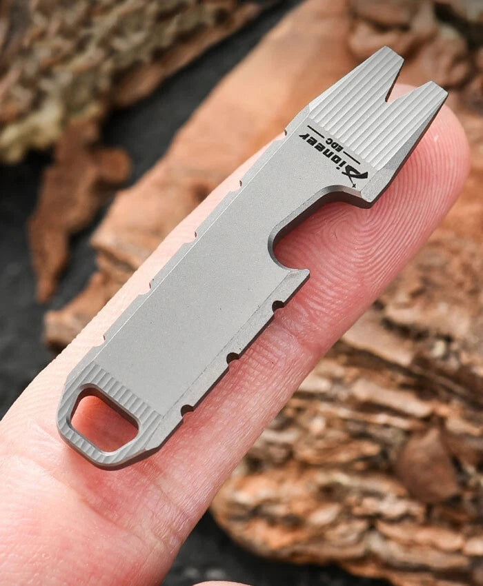 EDC Mini Titanium Alloy Keychain Multi Tool Pocket Pry Bar Crowbar Opener Cutter 07FC0E-D4 - KOEEK