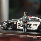 1:64 US Police II Resin Figure painted DIY Hand Paint Static Model 2.8cm 07FC0E-D4 - KOEEK