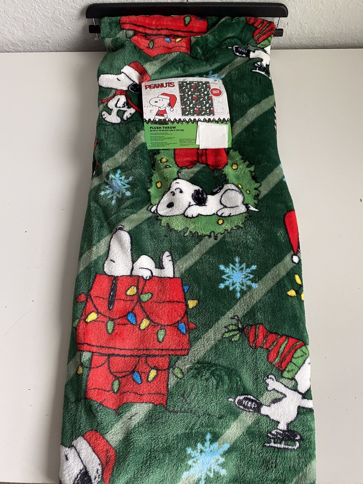 Peanuts Snoopy Christmas Lights Dog House Santa Soft Throw Blanket 50 X 70” 07FC0E-D4 - KOEEK