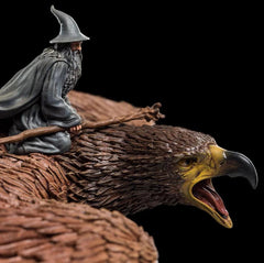 Weta Hobbit The Lord of the rings Gandalf On Gwaihir Statue Mini Scenario WETA - KOEEK