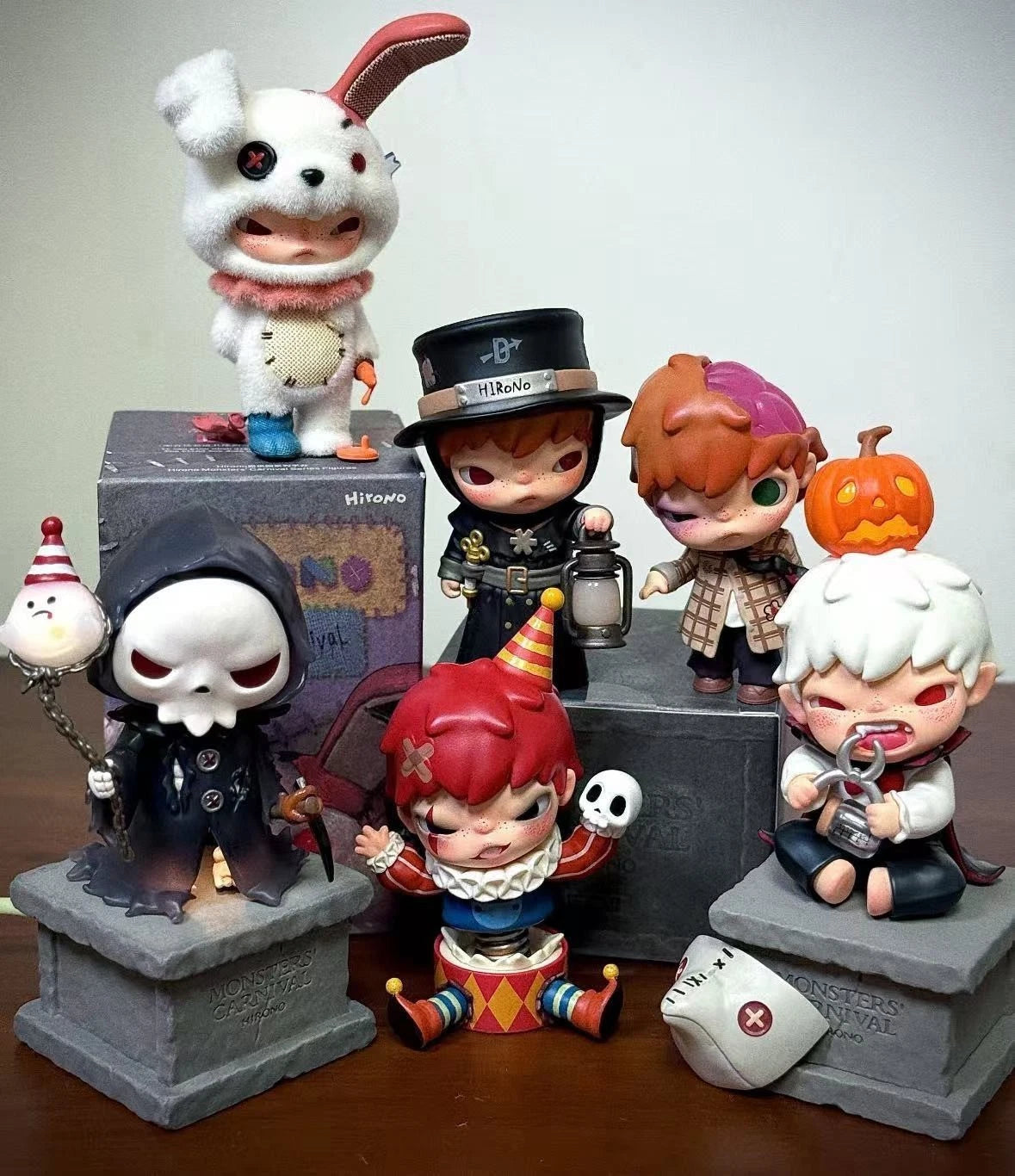 Hirono Monsters Carnival Series Confirmed Figures Blind Box Halloween Gift 07FC0E-D4 - KOEEK