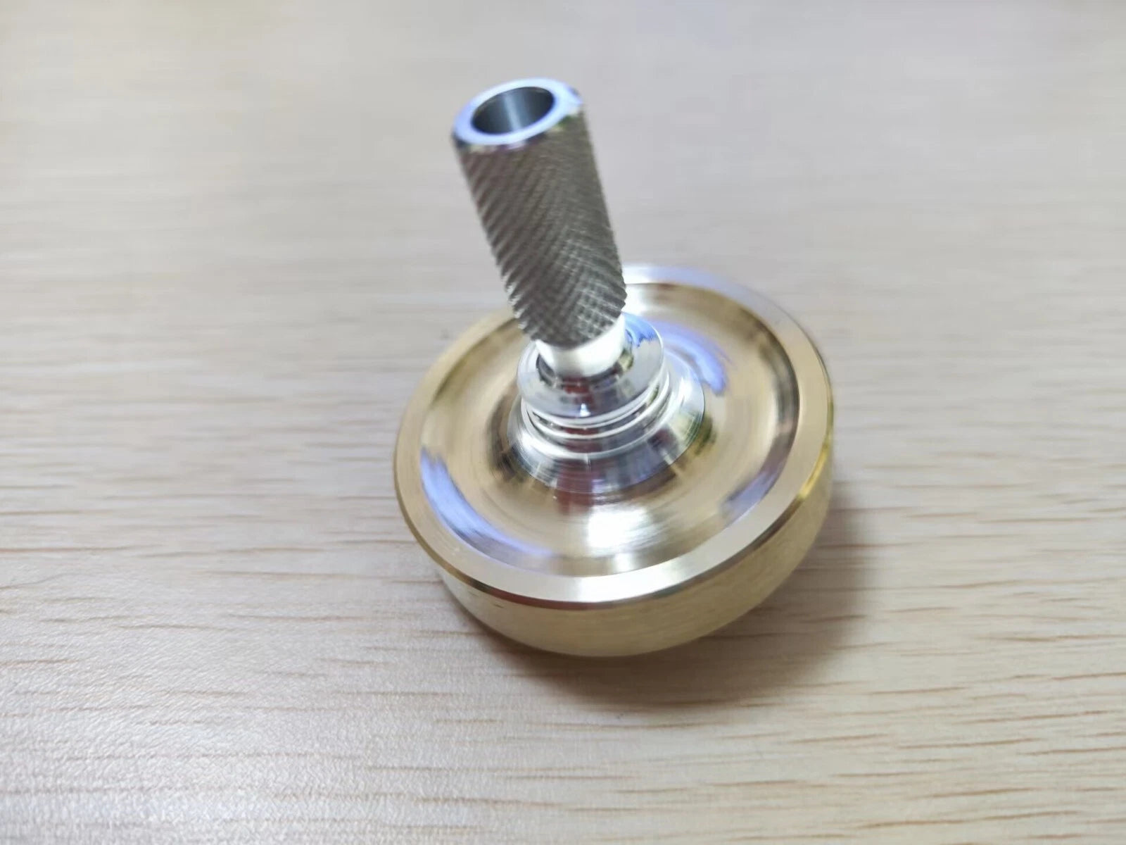 Brass Hand Twisting Spinning Top Gyro Gyroscope Spinner Toys Fidget spinner Toy 07FC0E-D4 - KOEEK