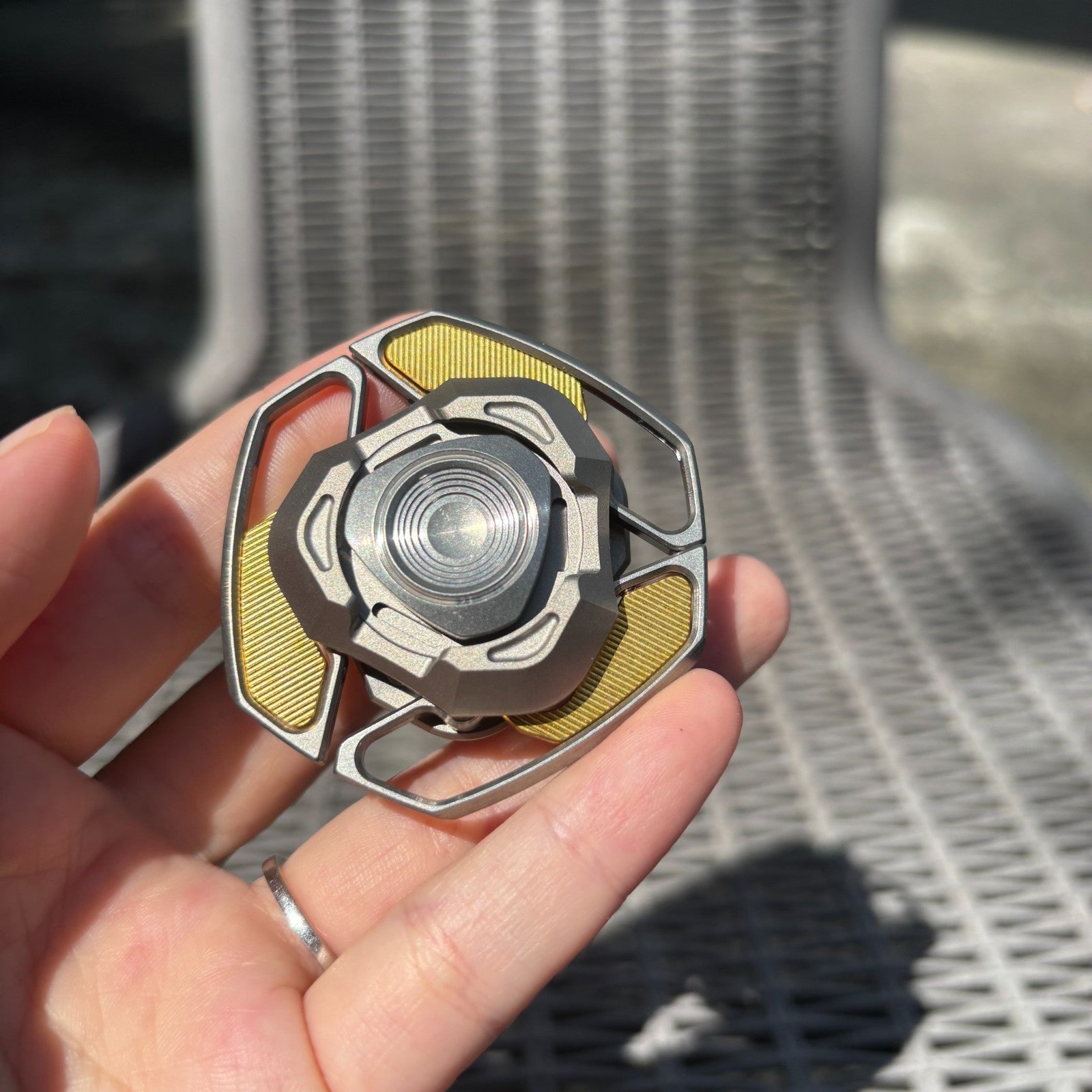 EDC Fidget Spinner Morphing Fingertip Gyro Hand Spinner Nail Gyro Fidget Toys 07FC0E-D4 - KOEEK