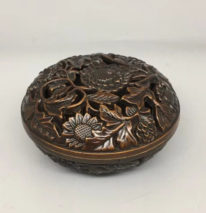 Powder box chrysanthemum incense burner 07FC0E-D4 - KOEEK