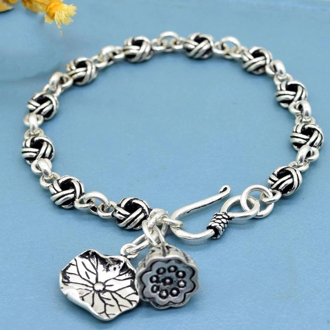 Lotus Leaf Pod Bracelet Fashion Vintage Silver Plated Bracelet for Women 07FC0E-D4 - KOEEK