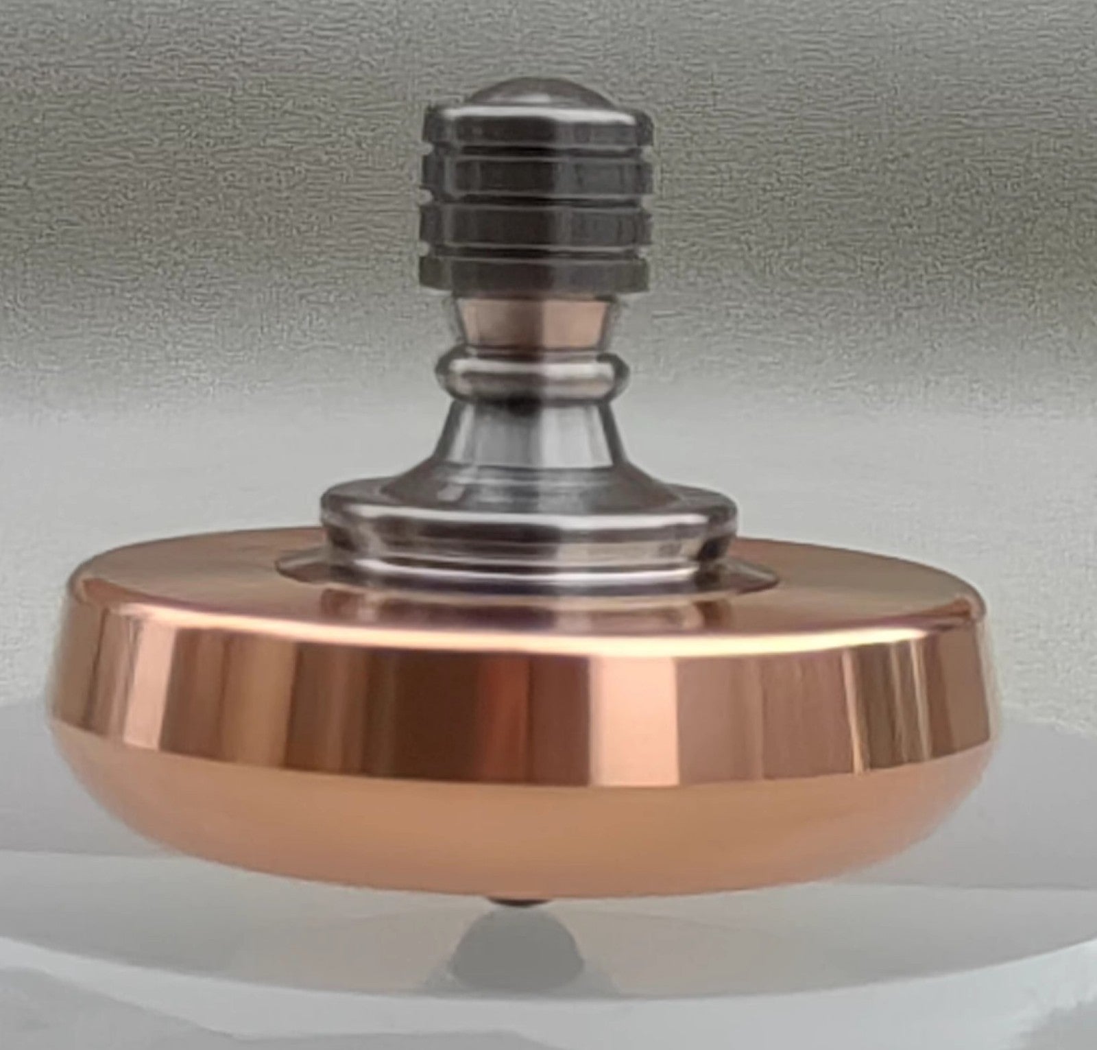Titanium Copper Hand Twisting Spinning Tops Fingertip Top Hand Spinner Toys 07FC0E-D4 - KOEEK