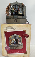 2004 Hallmark Voice, Motion & Light Magic Ornament I'm Melting! Melting! OZ HALLMARK - KOEEK