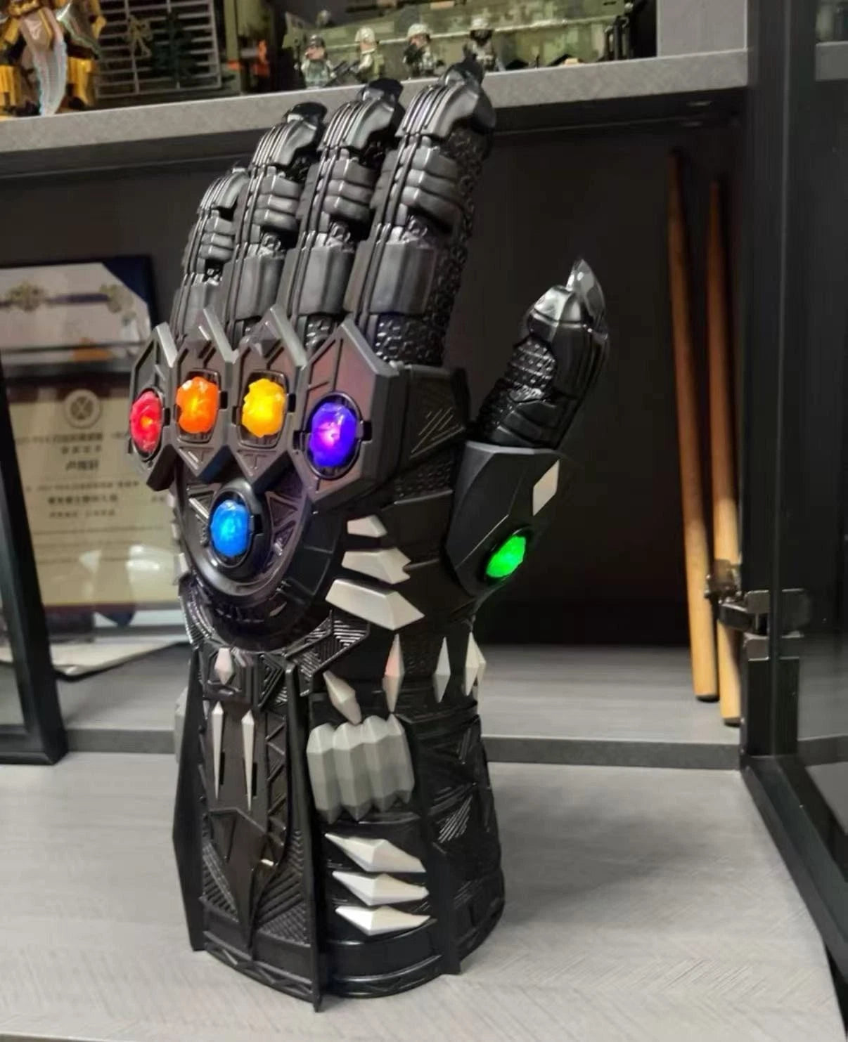 Black Panther Infinity Gauntlet Articulated Light-Up Sound Effects Cosplay Prop 07FC0E-D4 - KOEEK