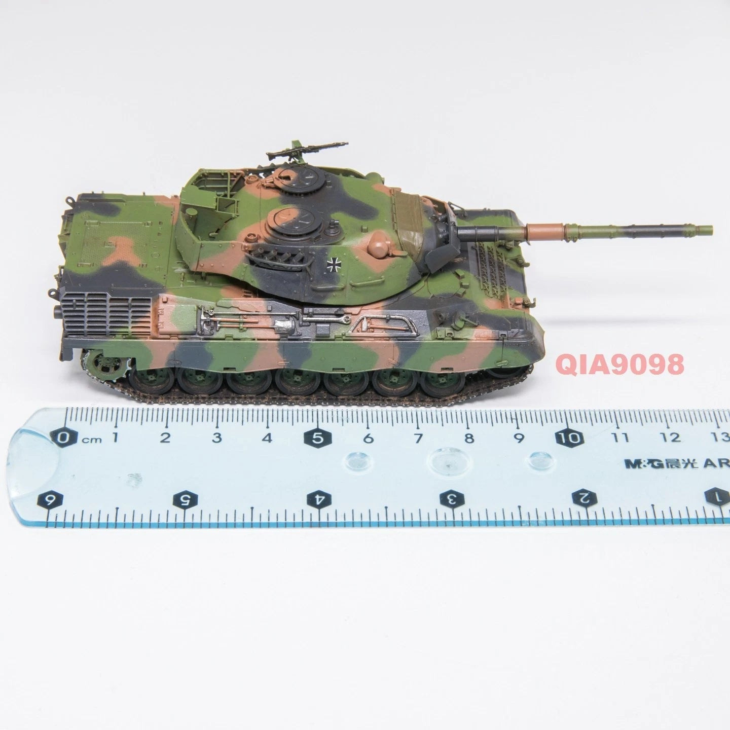 1/72 Scale German Leopard 1 Main Battle Tank A1A1 Type Painted Resin Model 07FC0E-D4 - KOEEK