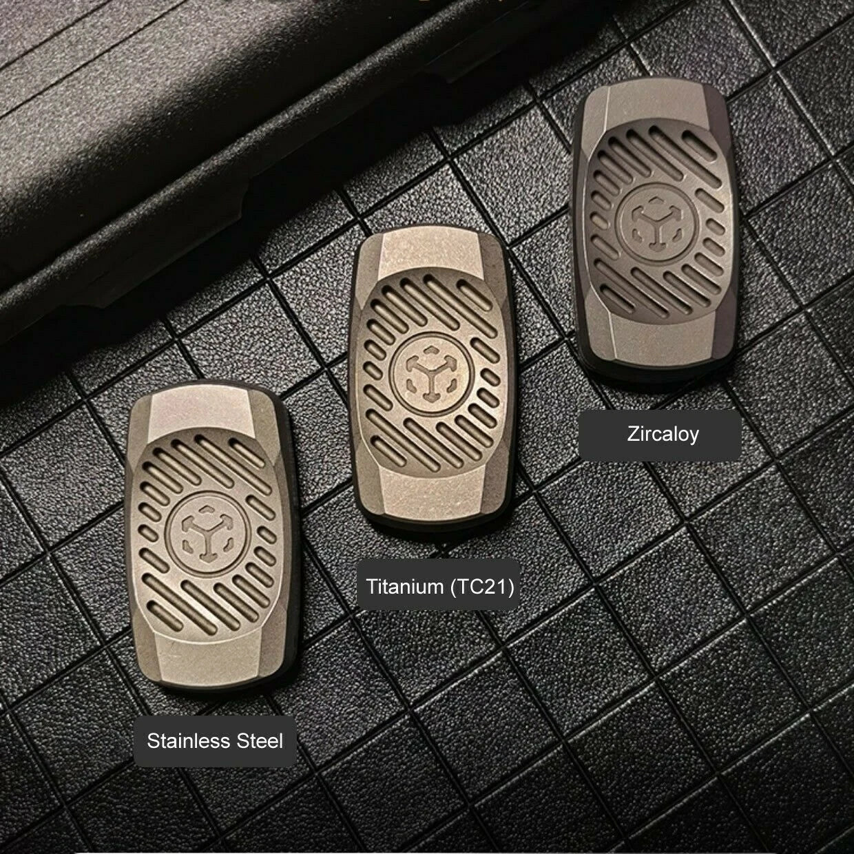 Matrix EDC Infinite Push Card Hand Fidget Decompression Clicker Slider Toy EDC - KOEEK