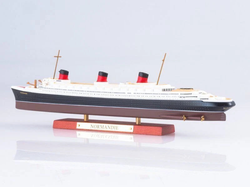 1:1250 Atlas Normandie Cruise Ship Model classic Boat Gift Toys For Collection ATLAS - KOEEK