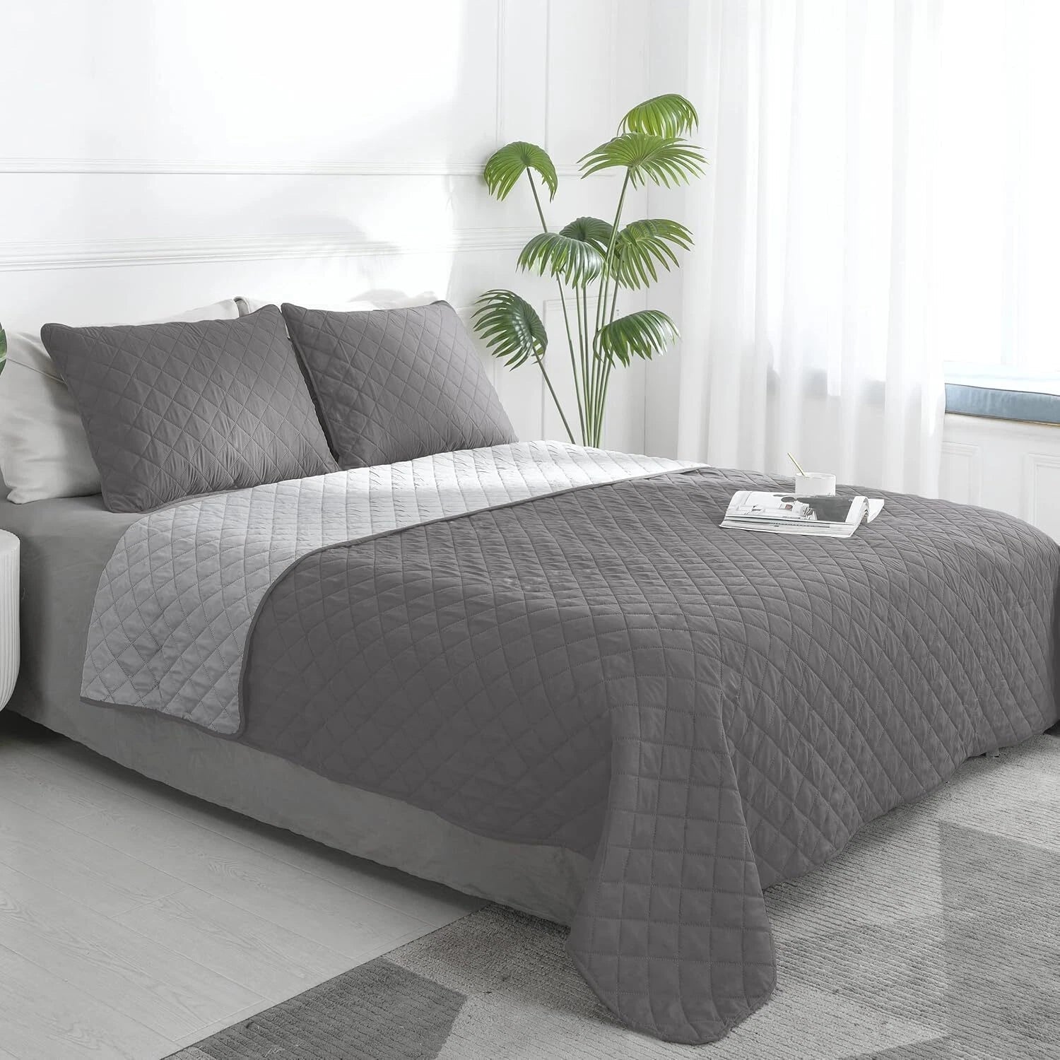 Full/Queen Size Reversible Quilt Set with 1 Quilt and 2 Pillow Shams 07FC0E-D4 - KOEEK
