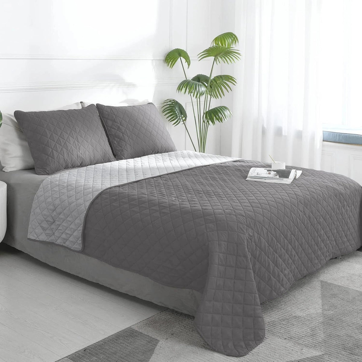 Full/Queen Size Reversible Quilt Set with 1 Quilt and 2 Pillow Shams 07FC0E-D4 - KOEEK