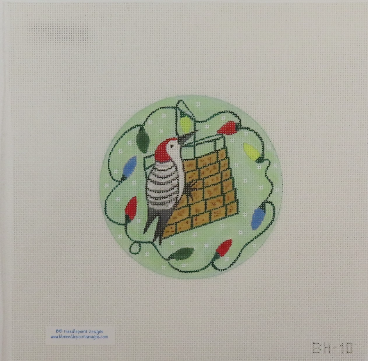 HANDPAINTED NEEDLEPOINT  - Bird with Christmas Lights by BB Designs (19) 07FC0E-D4 - KOEEK