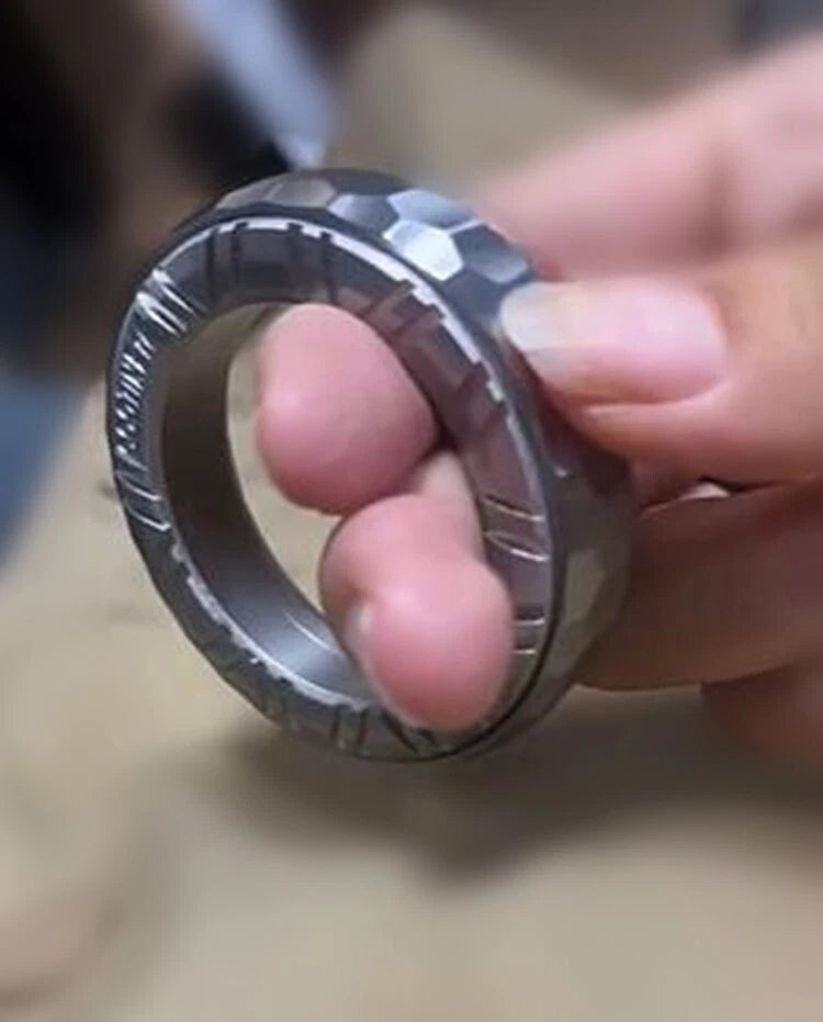1PC Novel Irregular Fidget Ring EDC Stainless Steel Fidget Toy Stress Relief Toy 07FC0E-D4 - KOEEK