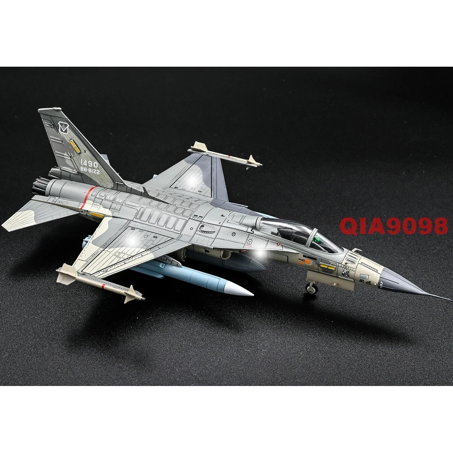 1/72 Scale Taiwan F-CK-1 Indigenous Defence Fighter Gray Color Metal Model 07FC0E-D4 - KOEEK