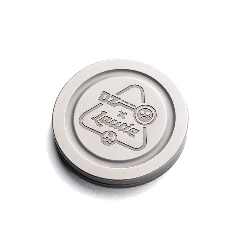 LAUTIE & DZ Co-ed “Showhand” Pocket Haptic Coin Fidget Toy Anxiety Desk Toy 07FC0E-D4 - KOEEK