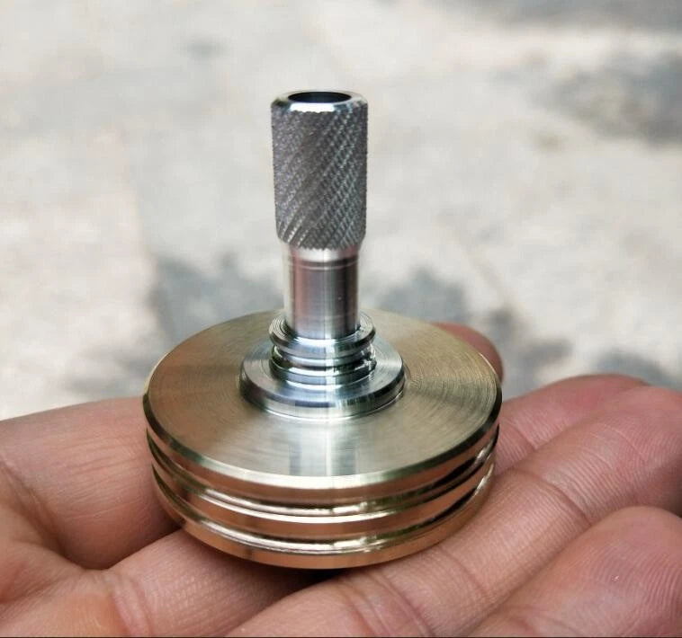 Brass Hand Twisting Spinning Tops Fingertip Top Hand Spinner Toys Gift 07FC0E-D4 - KOEEK