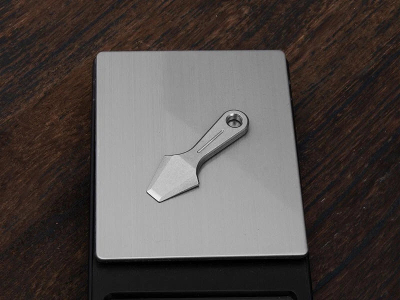 EDC Mini Titanium Keychain Pry Bar Crowbar Necklace Pendant Portable EDC Gadget 07FC0E-D4 - KOEEK