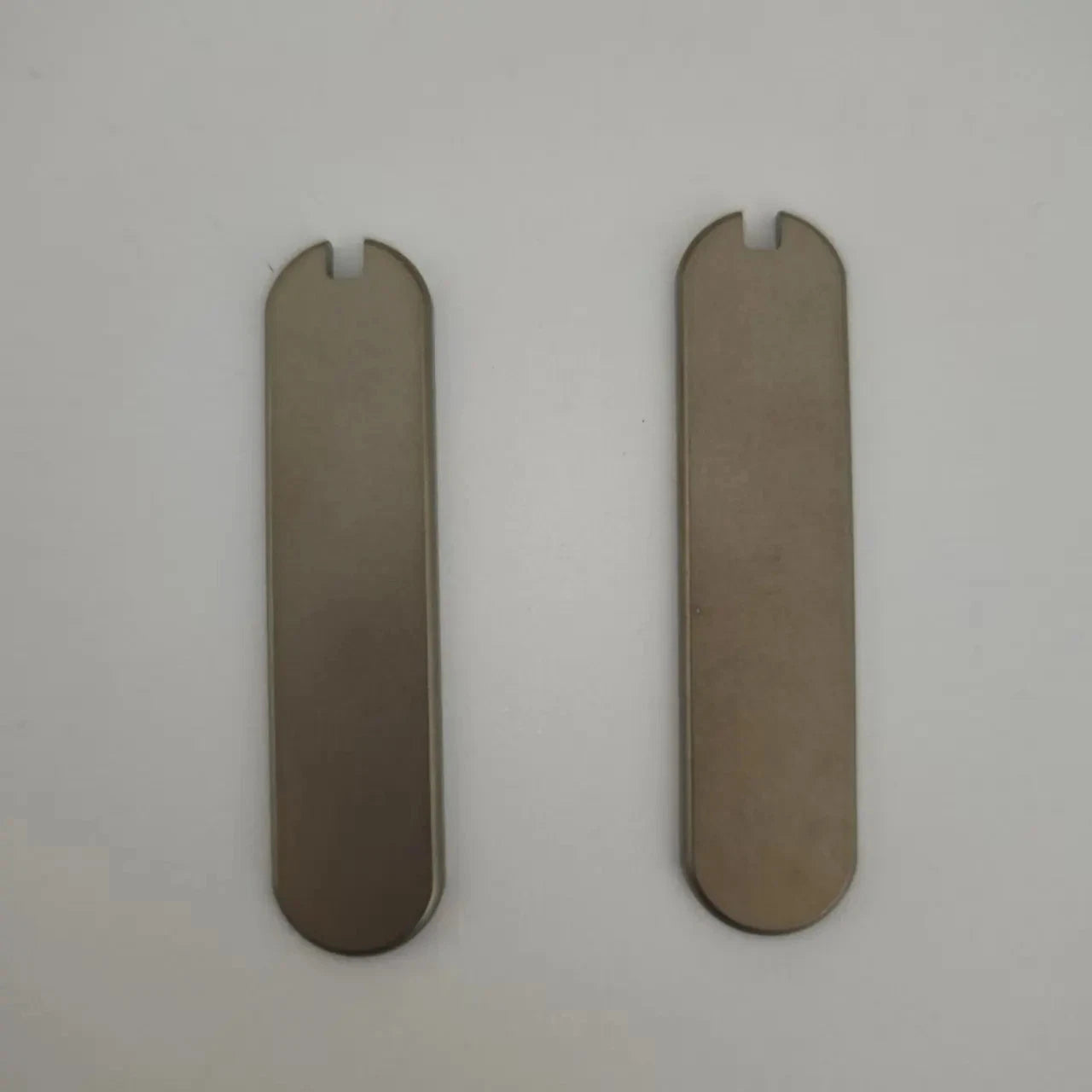 1 Pair Titanium Alloy Handle Scales for 58mm Victorinox Swiss Army Knives 07FC0E-D4 - KOEEK